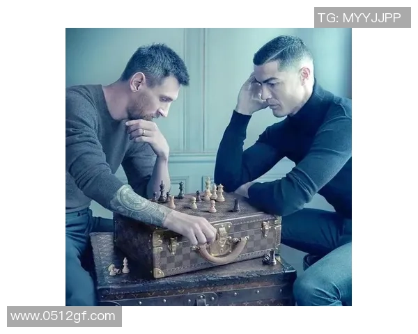 球星传奇：从梅西到C罗解析足球技巧与职业生涯的辉煌轨迹