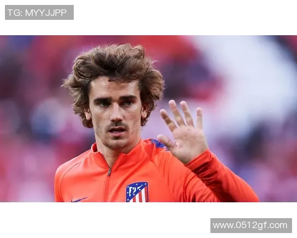 足球球星挑战钓鱼技巧 亲自体验湖畔静谧与竞技快感